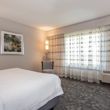 Courtyard By Marriott Charlotte Lake Norman Huntersville Eksteriør billede