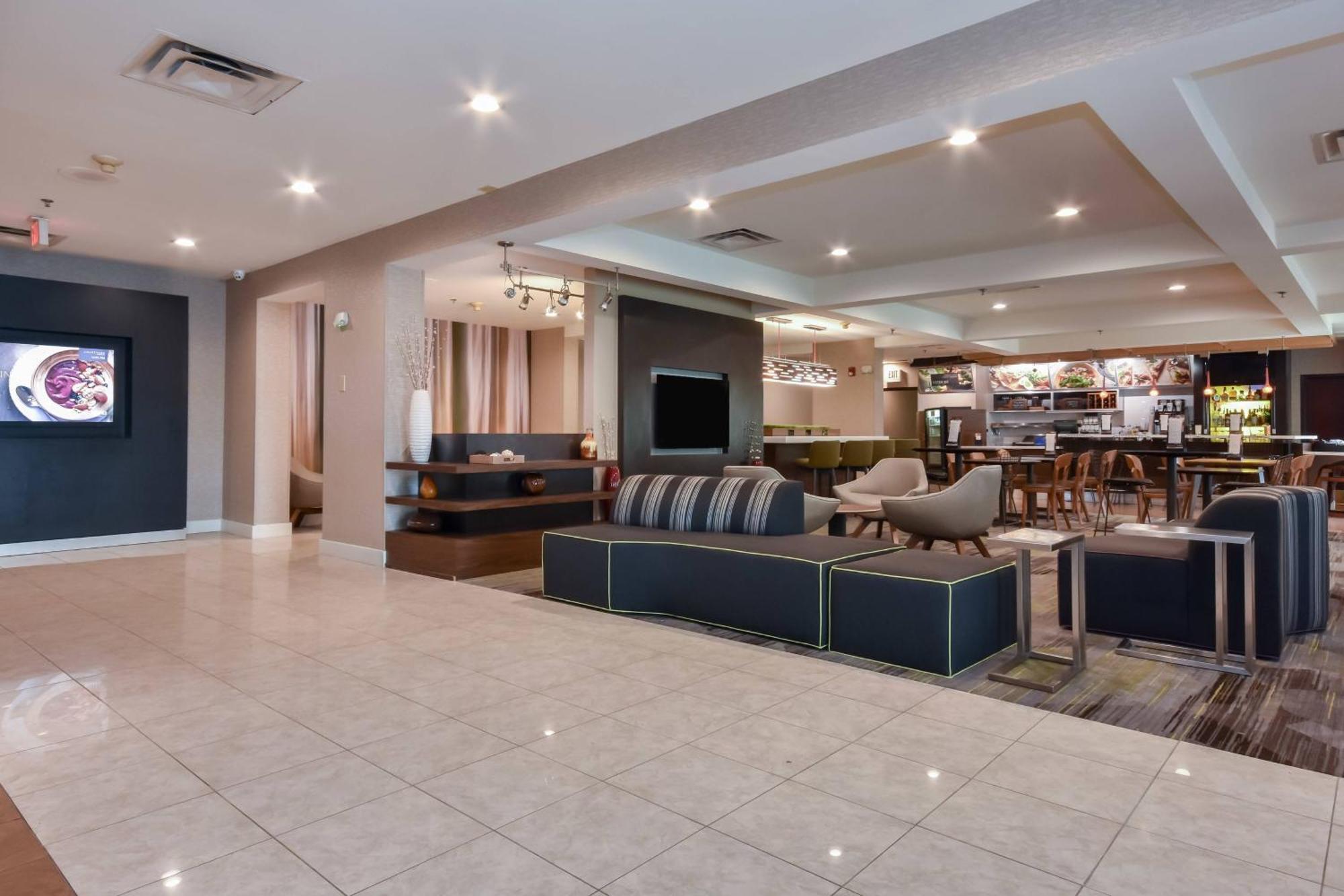 Courtyard By Marriott Charlotte Lake Norman Huntersville Eksteriør billede