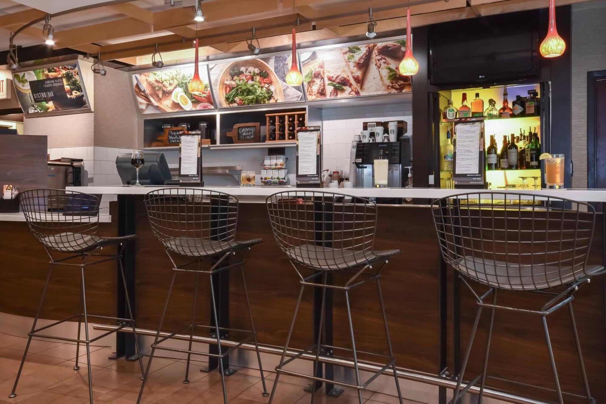 Courtyard By Marriott Charlotte Lake Norman Huntersville Eksteriør billede