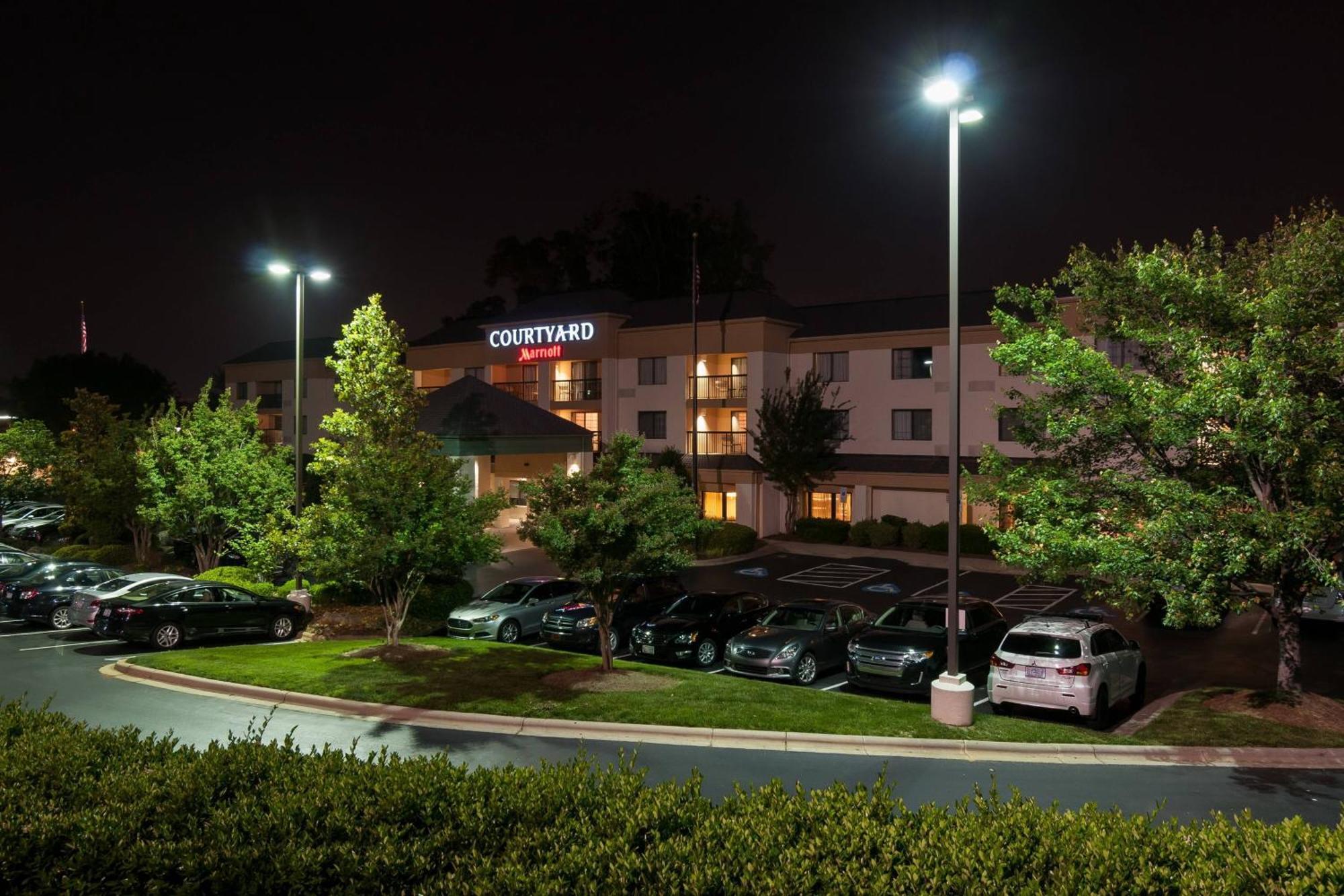 Courtyard By Marriott Charlotte Lake Norman Huntersville Eksteriør billede